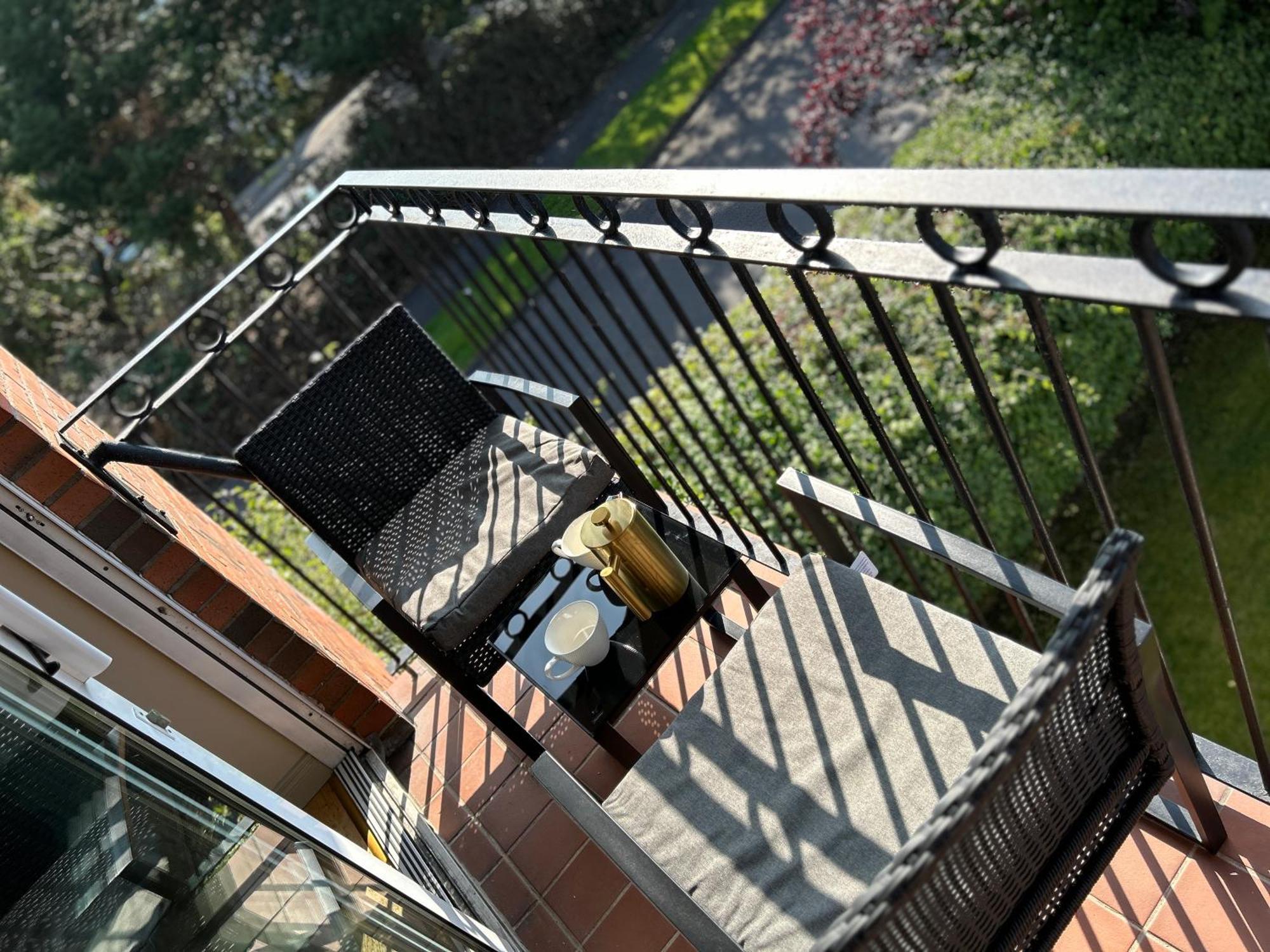 Belfast - Relax & Unwind In Our Skyline Retreat - 3 Bedroom Apartment With Parking Dış mekan fotoğraf